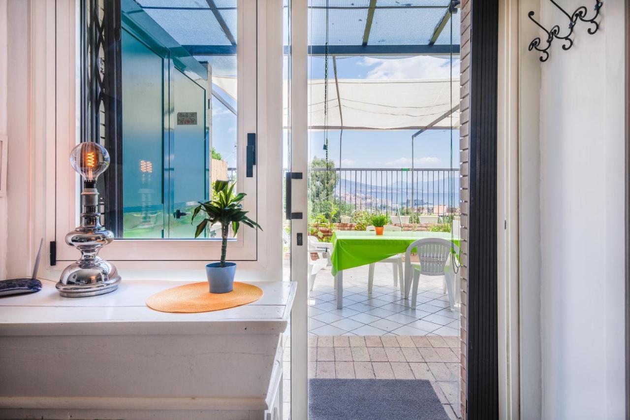 Casa Rosa - Sea View & Terrace * Napoli